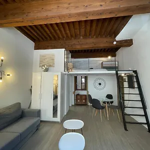 Appartement Cosy Au Coeur Du Vieux, Lyon